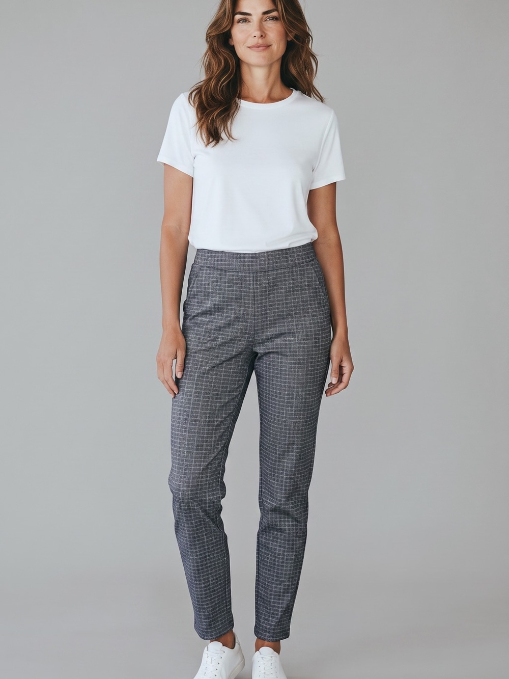 Max Studio Gray Plaid Cropped Ankle Pants